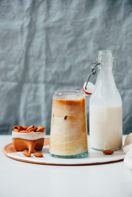 tea-4 non dairy creamer for milk tea supplier factory manufacturer bulk wholesaler china ,Milk Replacer, Vegetable Fat Powder,Vegetable Creamer Powder, Creamer Powder,Vegetable Cream Powder,Foaming Creamer,Coffee Creamer,Plant-Based Creamer,Cream Powder,Beverage Creamer,Food Creamer,Non-Dairy Milk Substitute,Vegetable-Based Creamer,Fat Powder